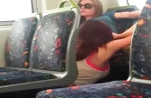 XXX Ha piantato la vecchie nude ragazza con un pigmento e versato con sperma