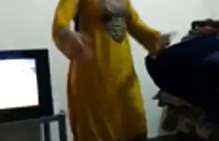 XXX In moglie ama anale vecchia nuda
