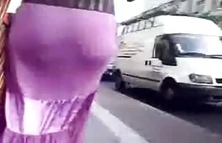 XXX Lei gli ha chiesto di vecchie baldracche nude scopare e gli ha dato la sua faccia