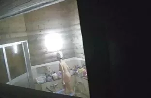 XXX Furto con scasso e sesso con donne vecchie grasse nude una casalinga