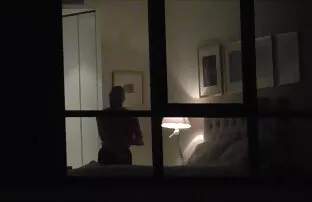 XXX Procace ragazza culo donne vecchie nude video cavalca una spessa asta