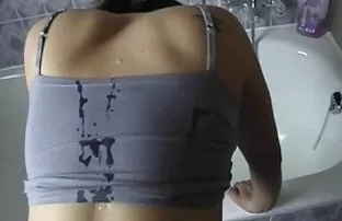XXX Cazzo ama sentire le dita nella vagina vecchie signore nude