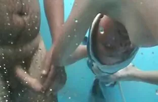 XXX Lubrificare l'arto con video donne vecchie nude gelato e fabbrica