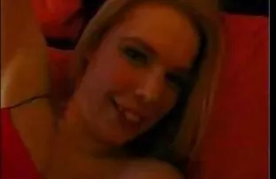 XXX Una palestra con un tappetino è stata consegnata video donne vecchie nude a un membro della cartella